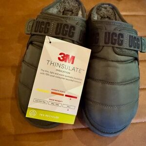 NWT- UGG - Mens DUNE SLIPPERS -SIZE 10